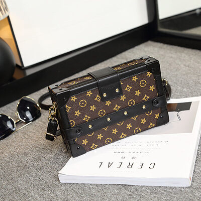 Shoulder Small Square Bag